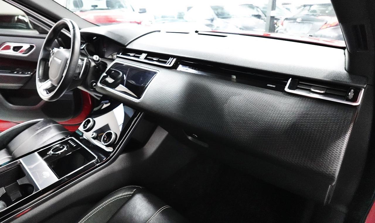 2020 Land Rover Range Rover Velar P300 R-Dynamic S,DEALER MAINTAIN, NO ACCIDENT - Photo #20