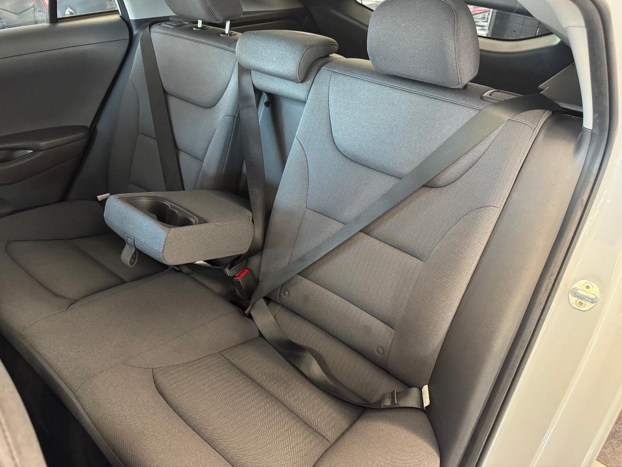2020 Hyundai IONIQ Preferred HYBIRD+New Tires+Brakes+Roof+CLEANCARFAX Photo28