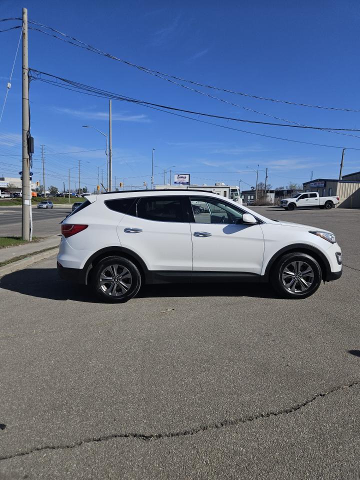 2016 Hyundai Santa Fe Sport AWD 4dr 2.4L Premium - Photo #9