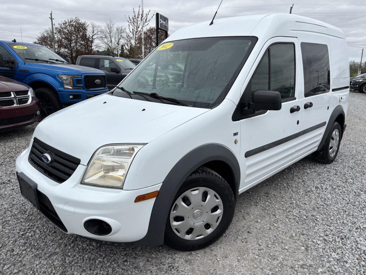 Used 2012 Ford Transit Connect XLT Low Mileage! No Accidents! for sale in Dunnville, ON