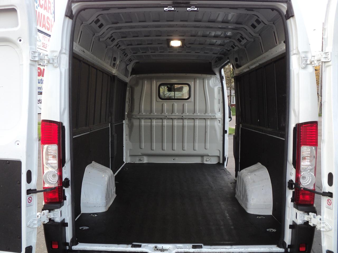 2024 RAM ProMaster Tradesman3500HighRoof Ext 159"WB 3.6LCargoVan - Photo #17