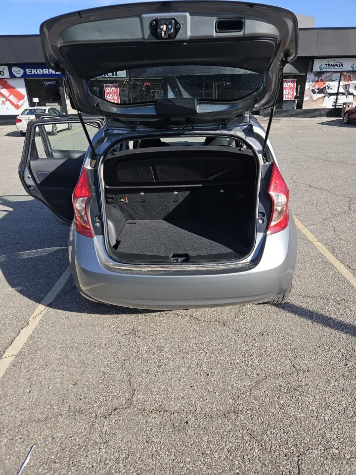 2015 Nissan Versa Note 5dr HB Auto 1.6 SV - Photo #8