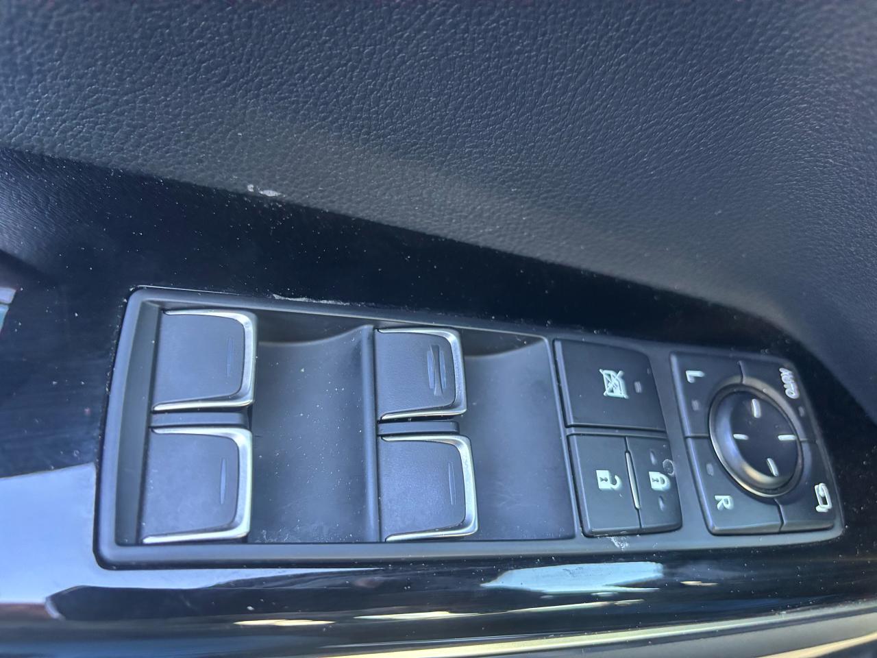2024 Lexus LX LX 600, Loaded, P. Tailgate, Sunroof, Alloys, - Photo #22