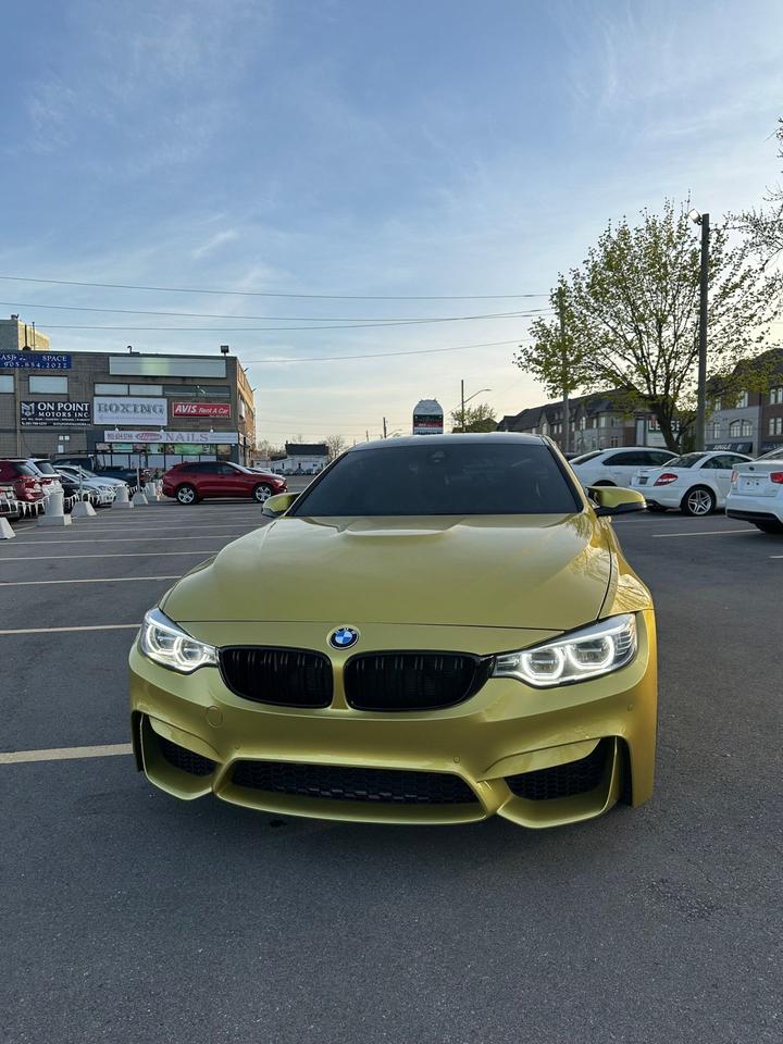2015 BMW M4  - Photo #3
