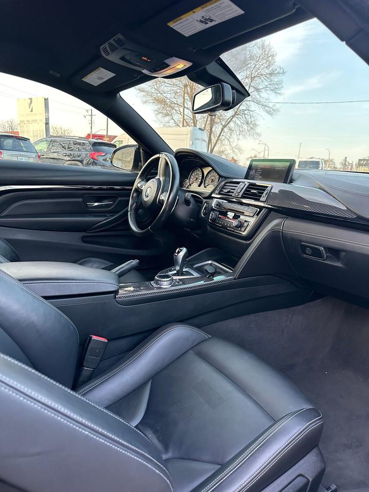 2015 BMW M4  Photo