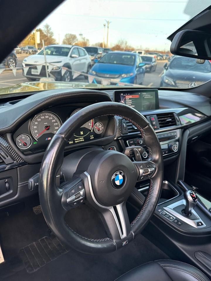 2015 BMW M4  Photo