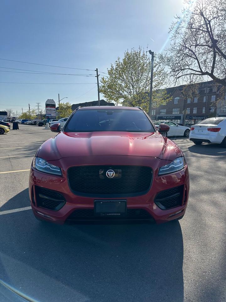 2019 Jaguar F-PACE R-Sport Photo