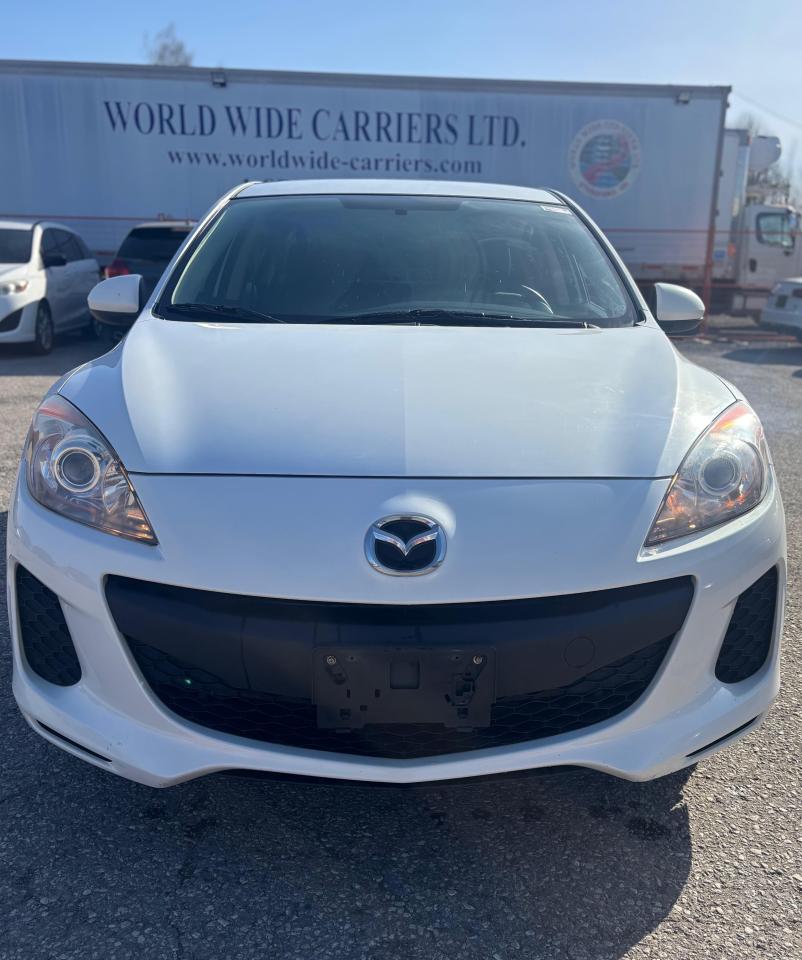 2012 Mazda MAZDA3 GX - Photo #4