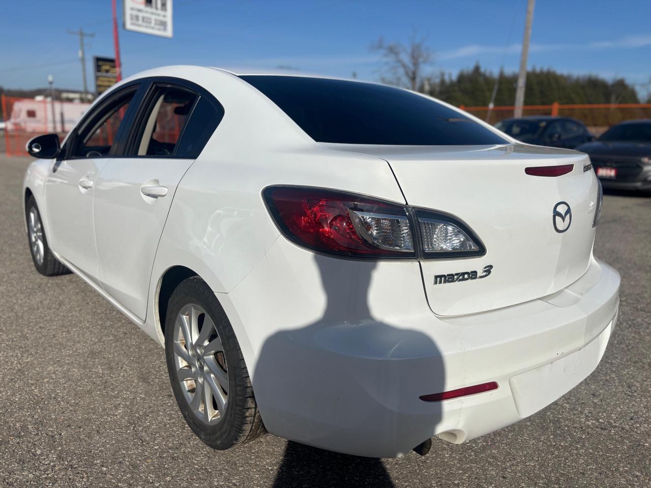 2012 Mazda MAZDA3 GX - Photo #6