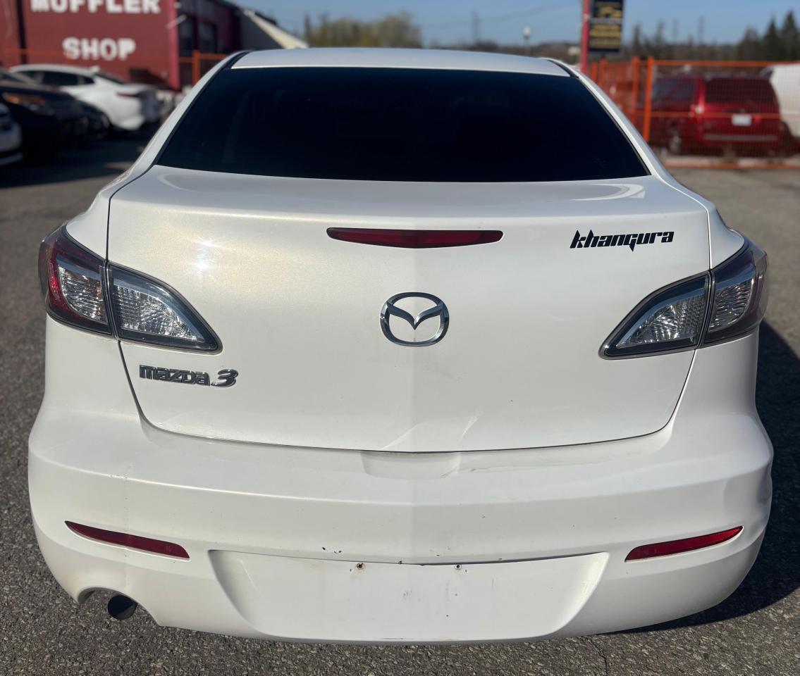 2012 Mazda MAZDA3 GX - Photo #5