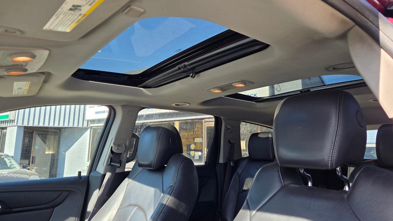 2015 Chevrolet Traverse LT - Photo #15