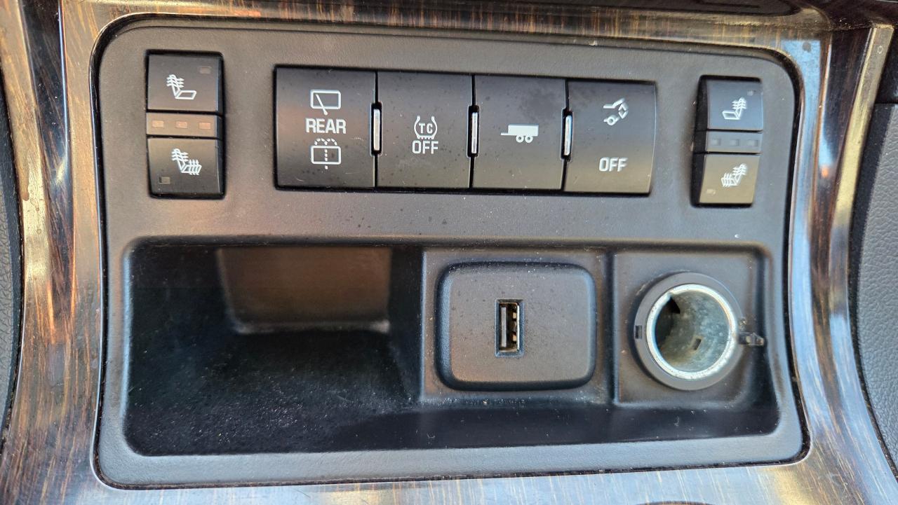 2015 Chevrolet Traverse LT - Photo #17