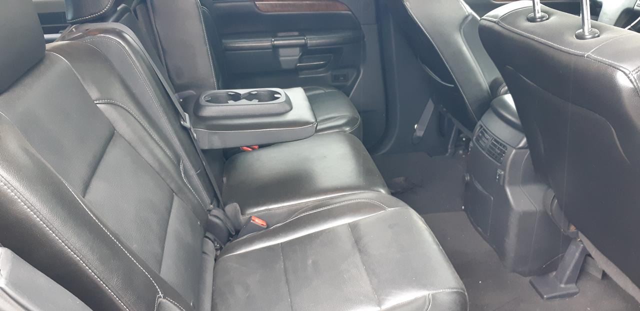 2012 Nissan Armada Platinum Edition 8-passenger - Photo #10