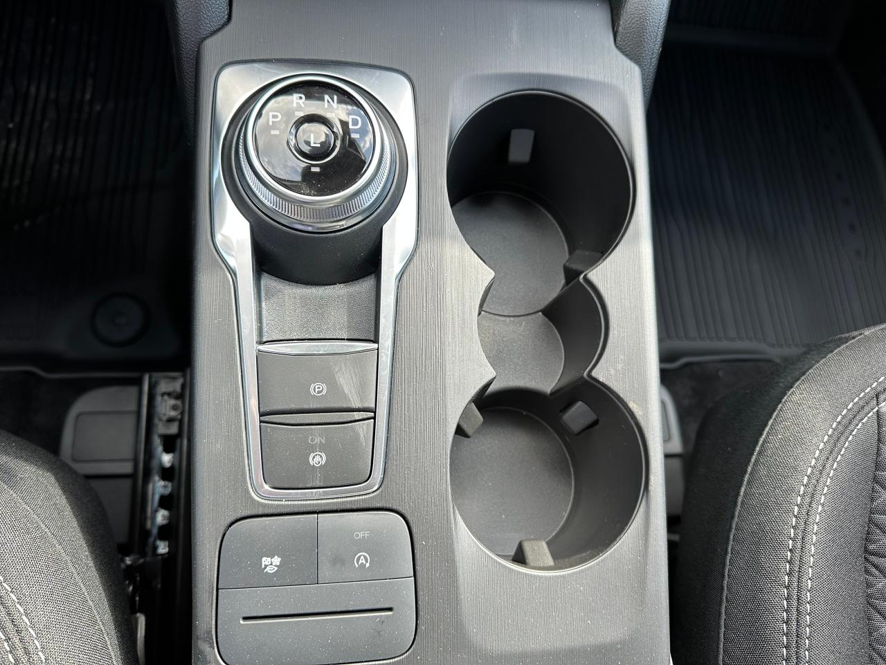 2025 Ford Escape ACTIVE AWD 200A Photo5