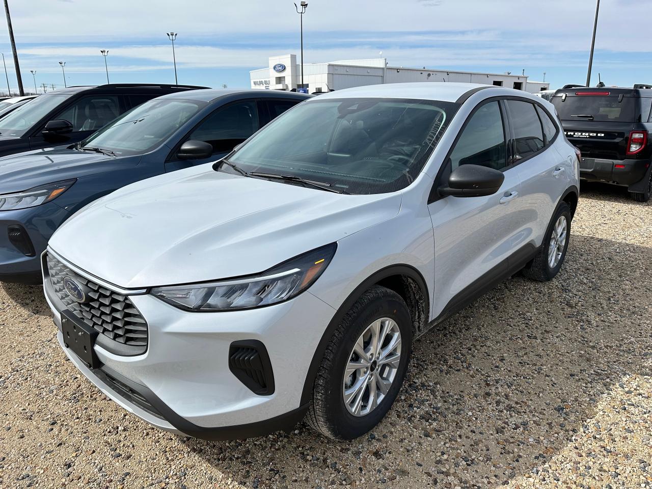 New 2025 Ford Escape ACTIVE AWD 200A for sale in Elie, MB