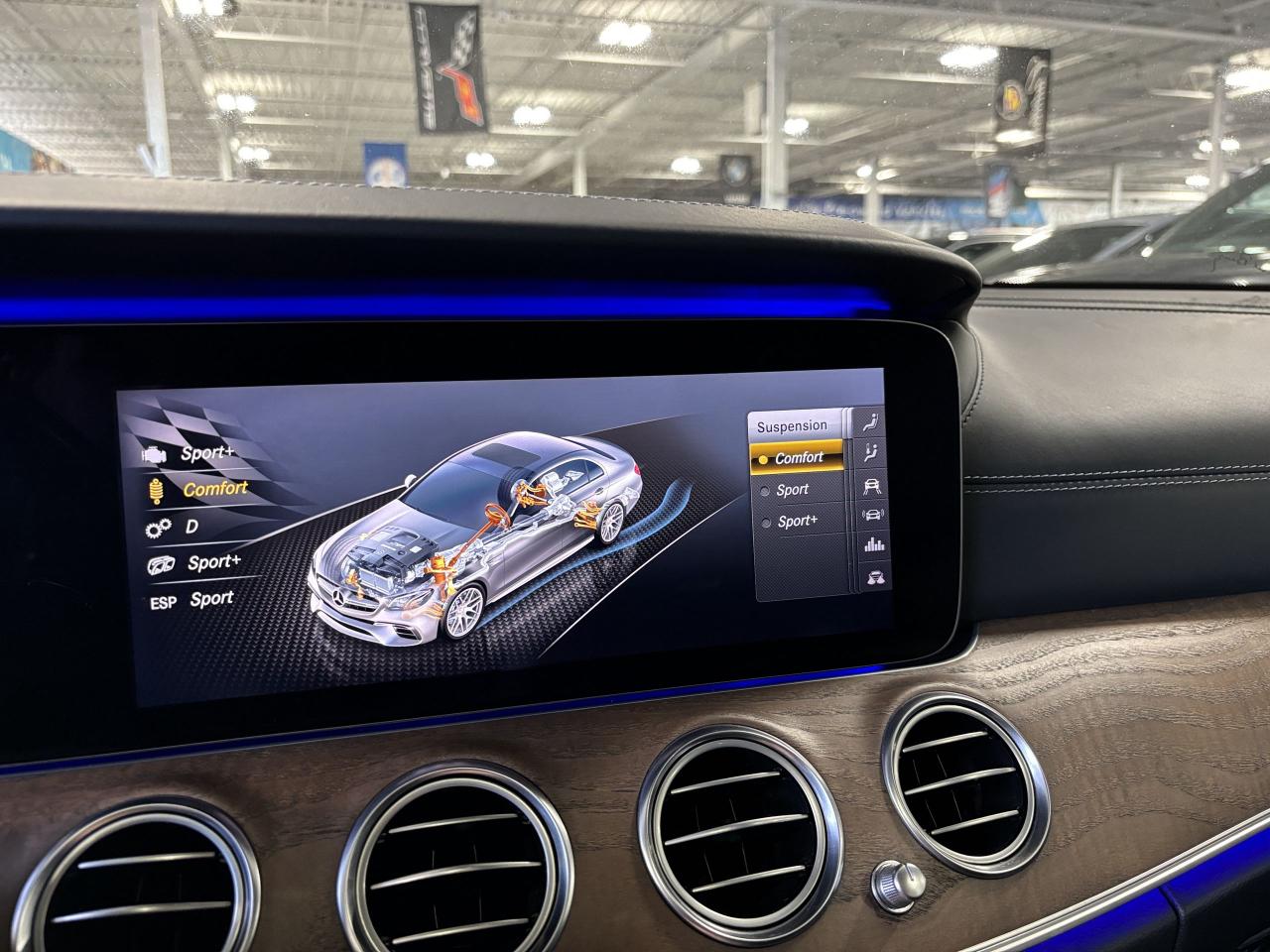 2018 Mercedes-Benz E-Class E63 S AMG|V8BITURBO|4MATIC+|NAV|MASSAGE|HUD|WOOD|+ - Photo #43