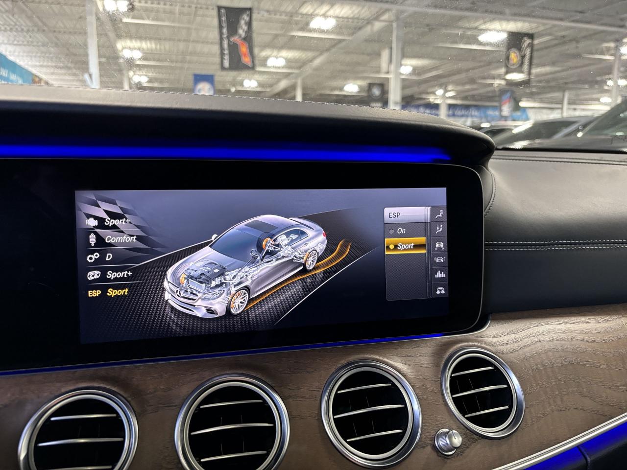 2018 Mercedes-Benz E-Class E63 S AMG|V8BITURBO|4MATIC+|NAV|MASSAGE|HUD|WOOD|+ - Photo #46
