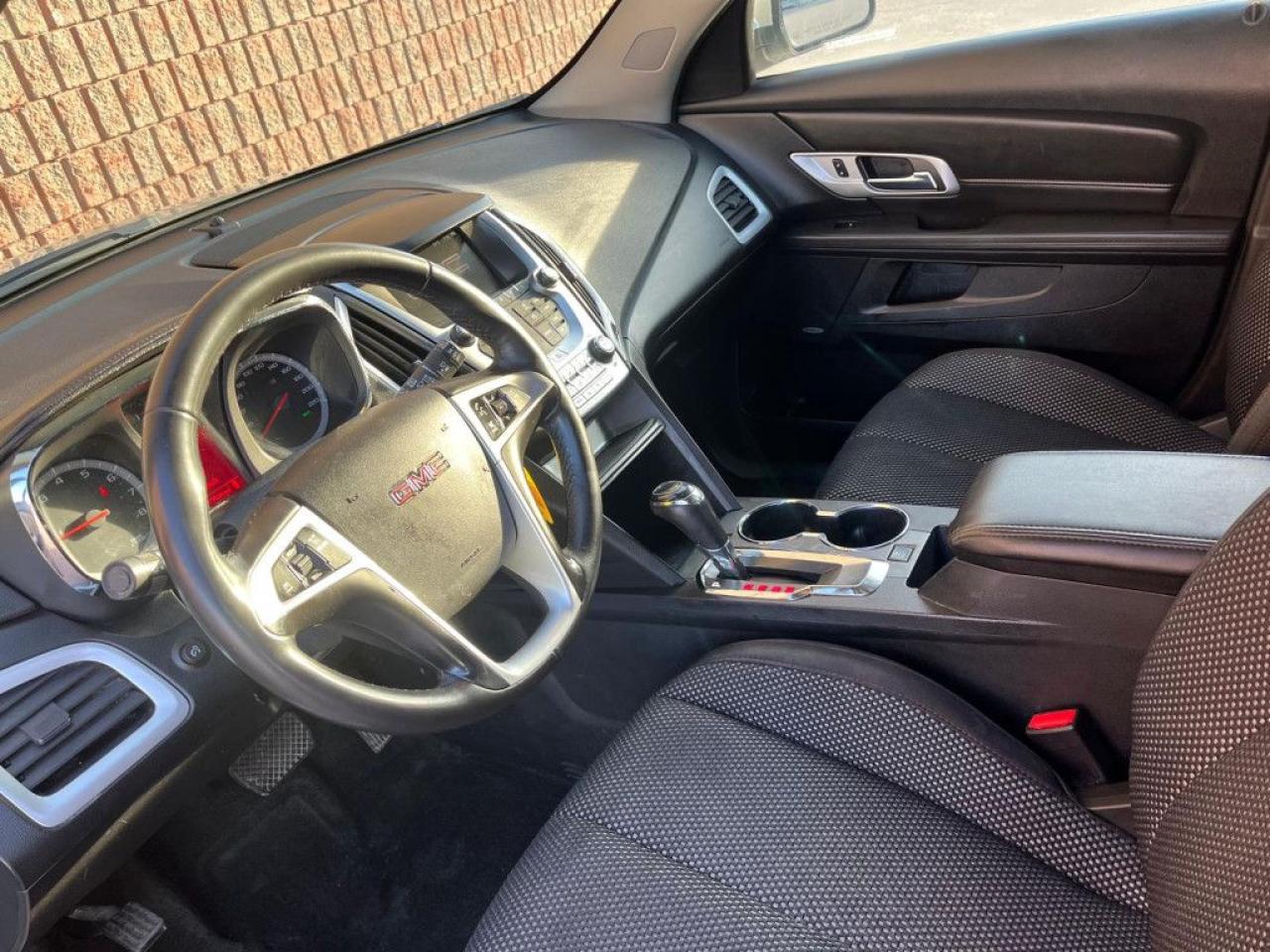 2017 GMC Terrain SLE |LOW KMS|CLEAN CARFAX|AWD|BACK-UP CAM|HEATED SEATS|REMOTE STARTER|POWER DRIVER SEATS| - Photo #12