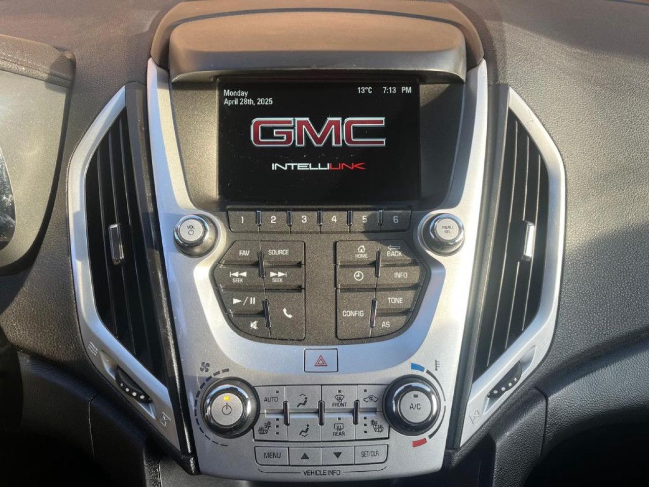 2017 GMC Terrain SLE |LOW KMS|CLEAN CARFAX|AWD|BACK-UP CAM|HEATED SEATS|REMOTE STARTER|POWER DRIVER SEATS| - Photo #23