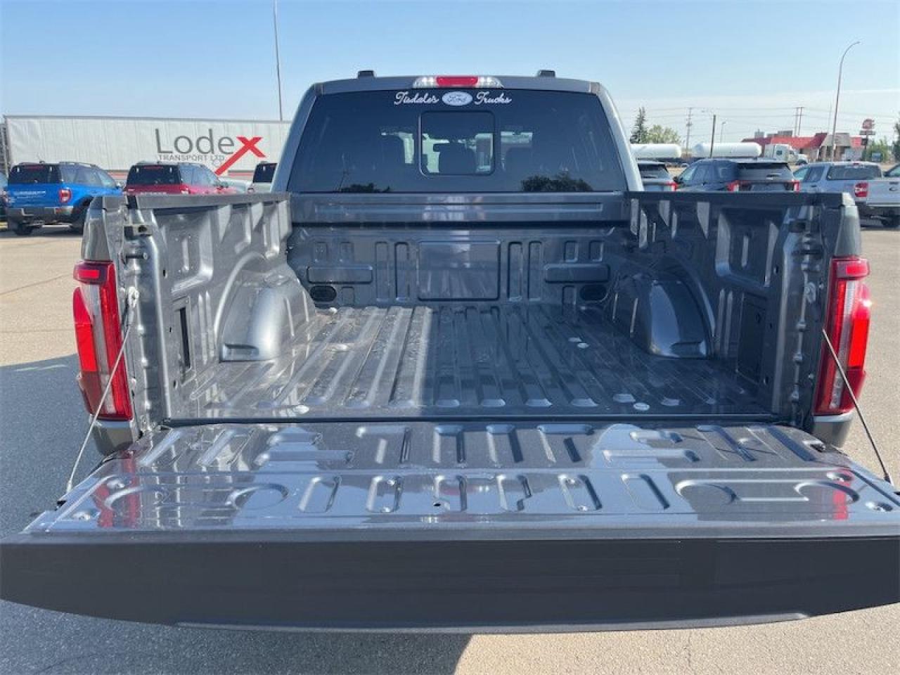 2025 Ford F-150 Lariat  - Tow Package Photo5