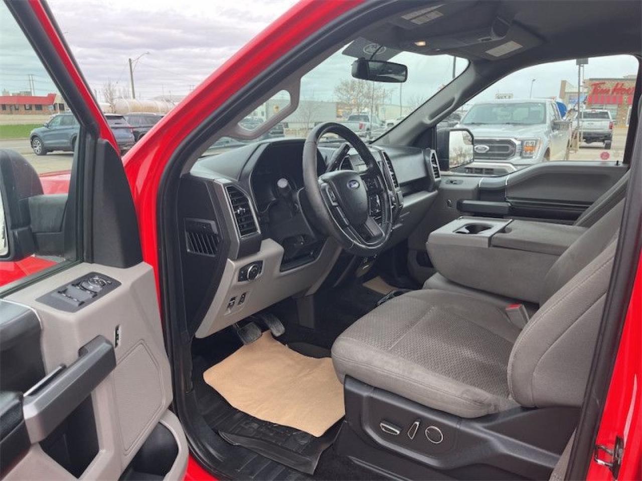 2018 Ford F-150  Photo5