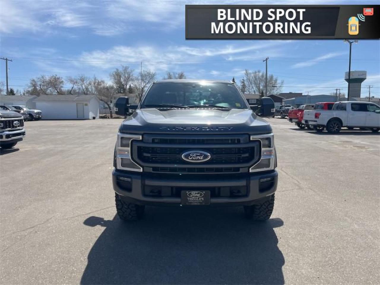 2022 Ford F-350 Super Duty Lariat  - Leather Seats Photo5