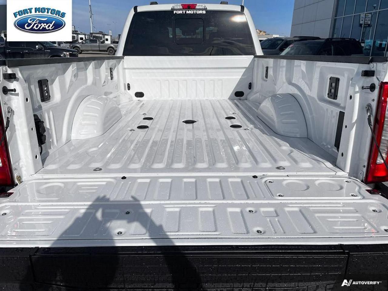 2025 Ford SUPERDUTY F-350® King Ranch® Photo5