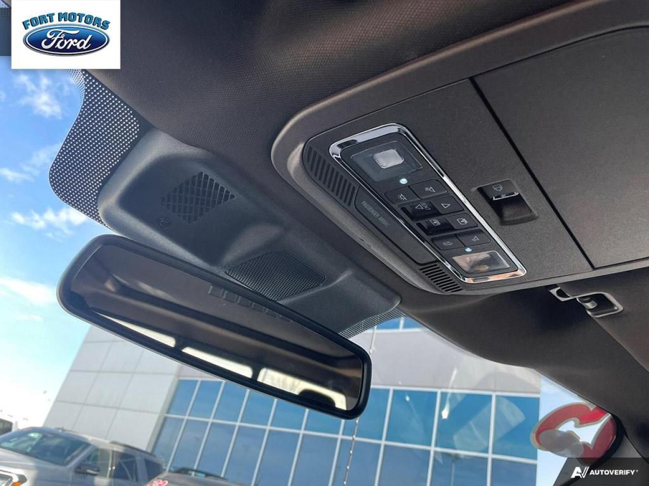 2025 Ford SUPERDUTY F-350® King Ranch® Photo5
