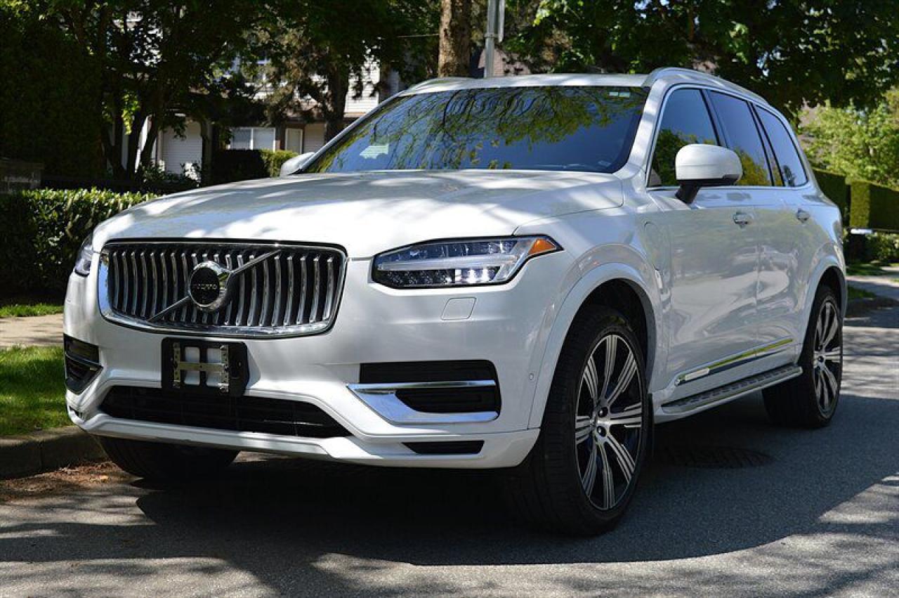 Used 2020 Volvo XC90 T8 eAWD Inscription 7-Pas for sale in Surrey, BC