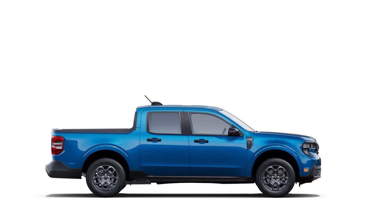 2025 Ford Maverick XLT Photo5