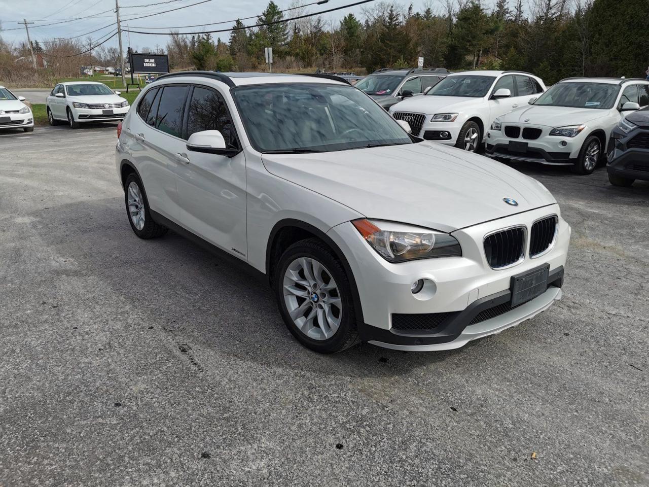 2015 BMW X1 28i xDrive - Photo #3