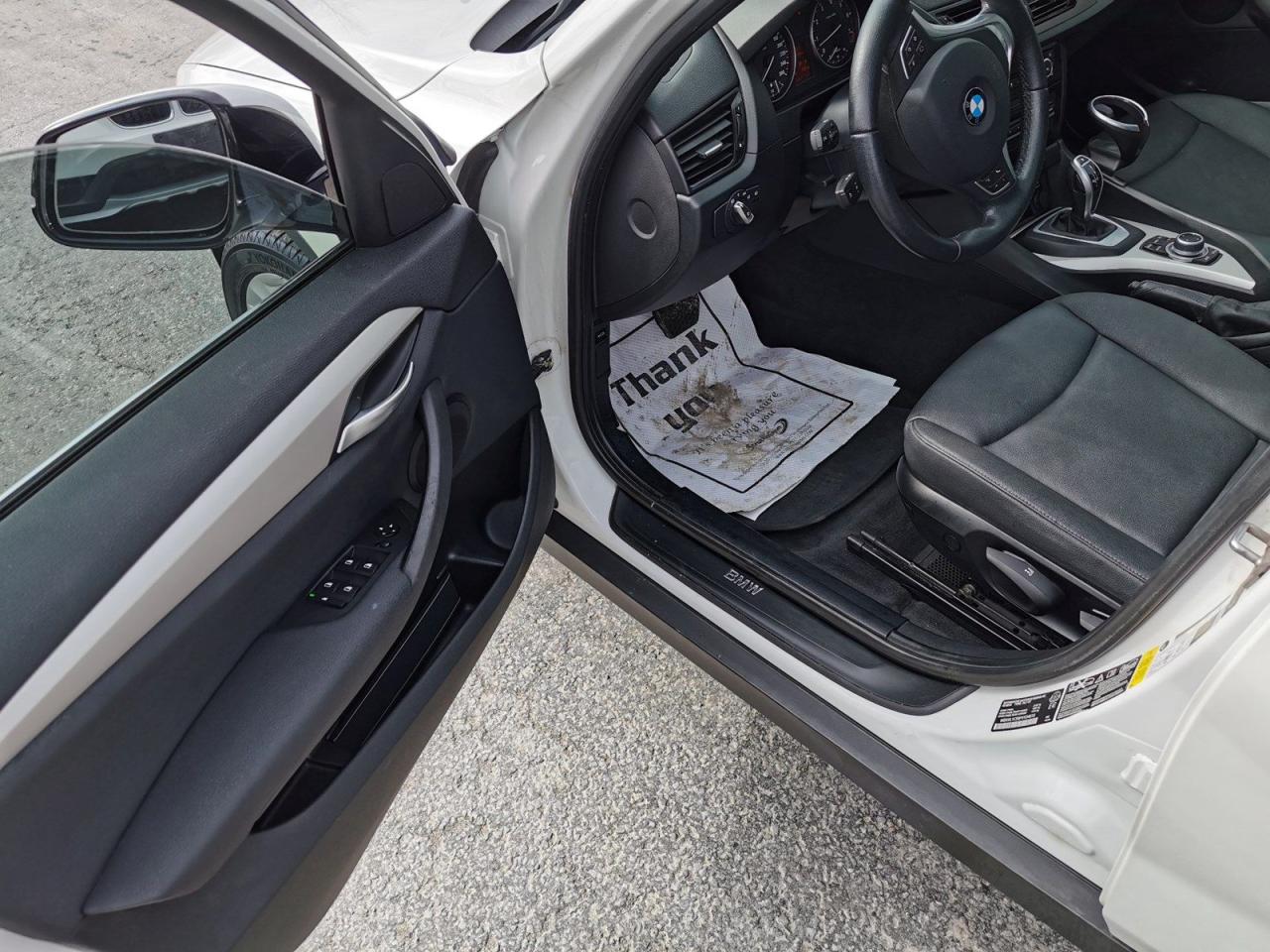 2015 BMW X1 28i xDrive - Photo #10