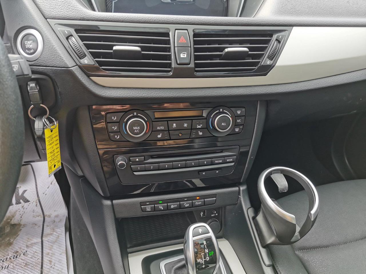 2015 BMW X1 28i xDrive - Photo #17