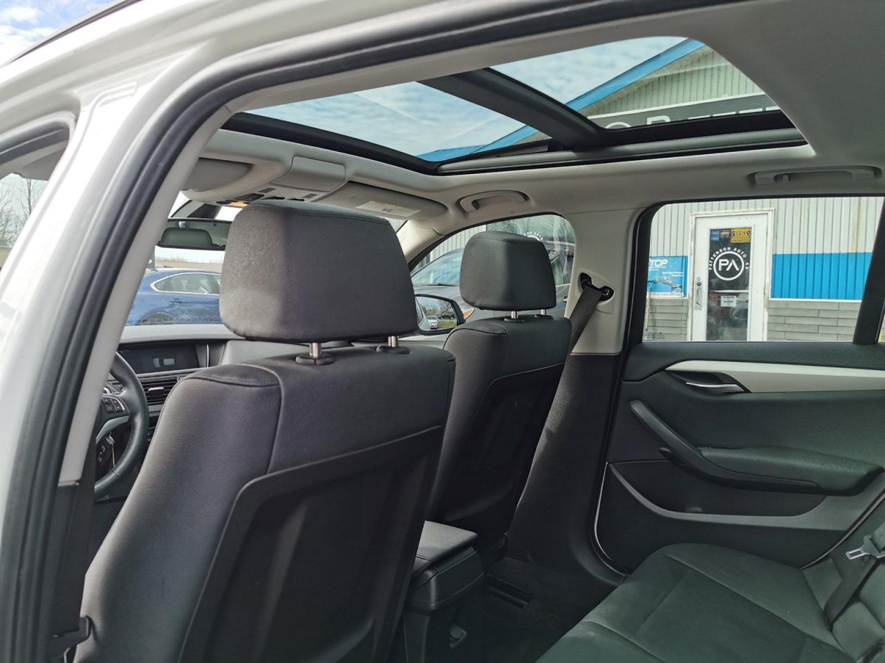 2015 BMW X1 28i xDrive - Photo #23