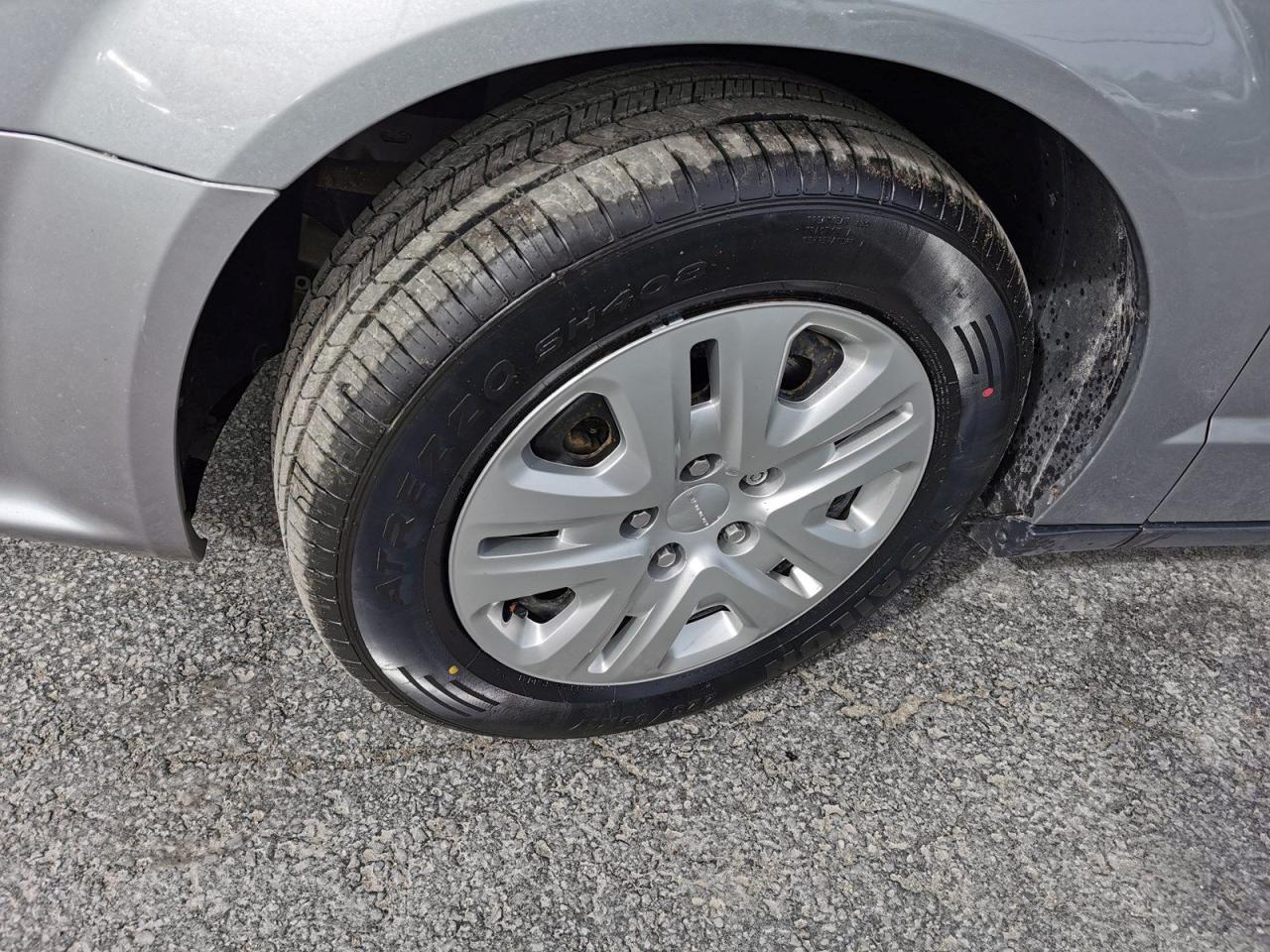 2019 Dodge Grand Caravan SE - Photo #9