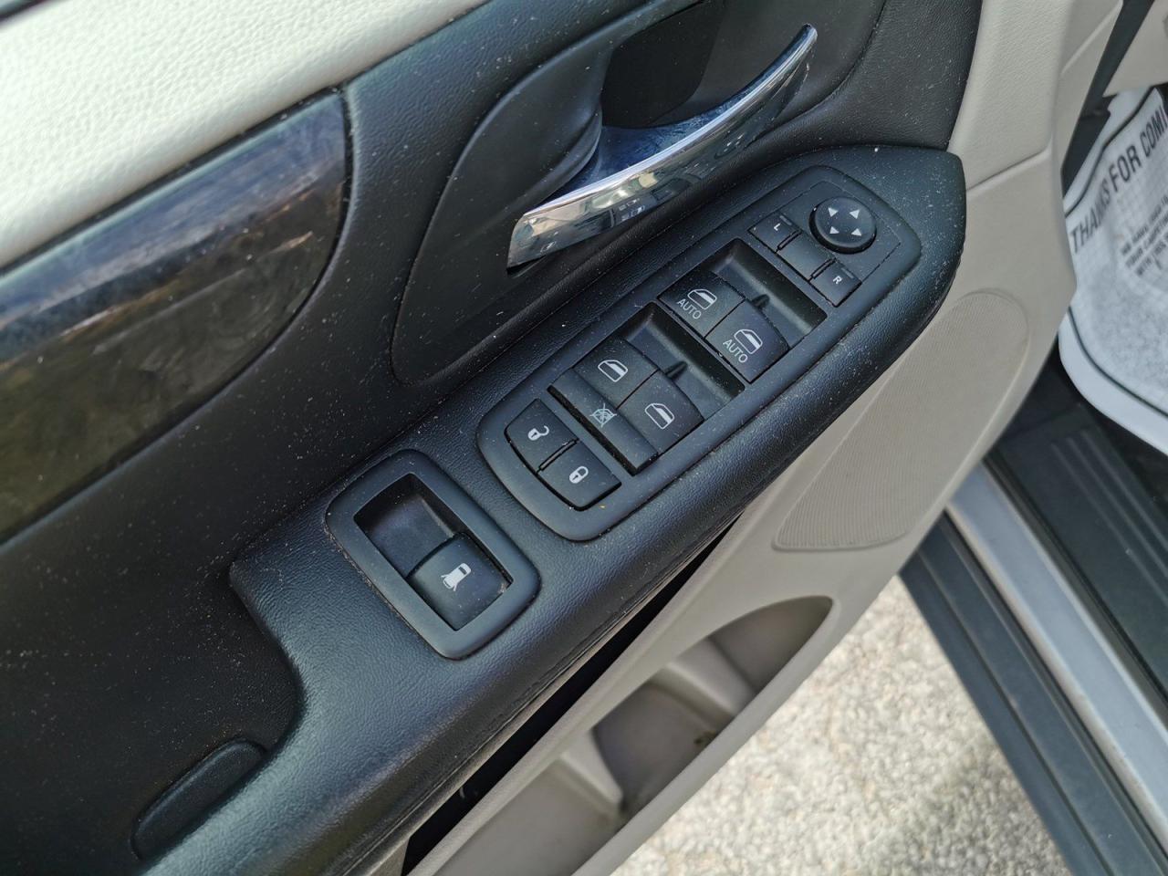 2019 Dodge Grand Caravan SE - Photo #11