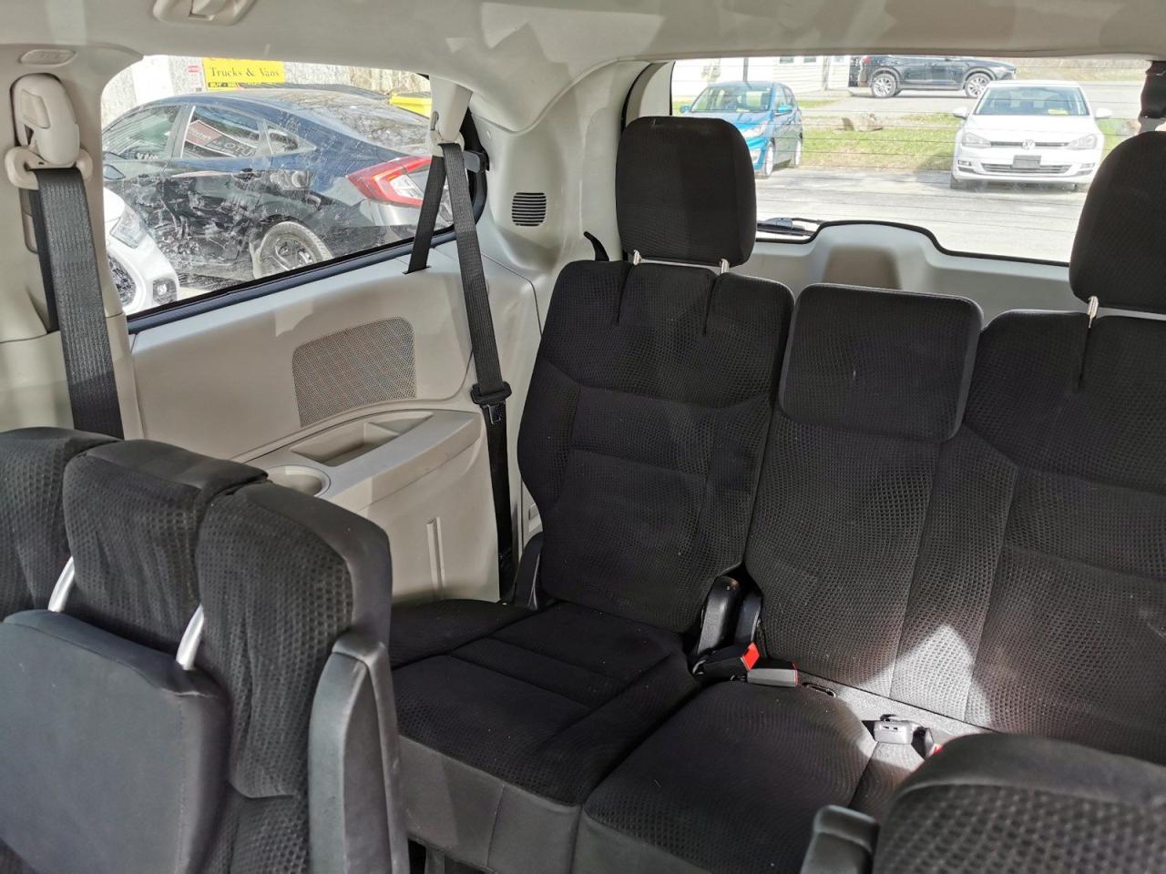 2019 Dodge Grand Caravan SE - Photo #19