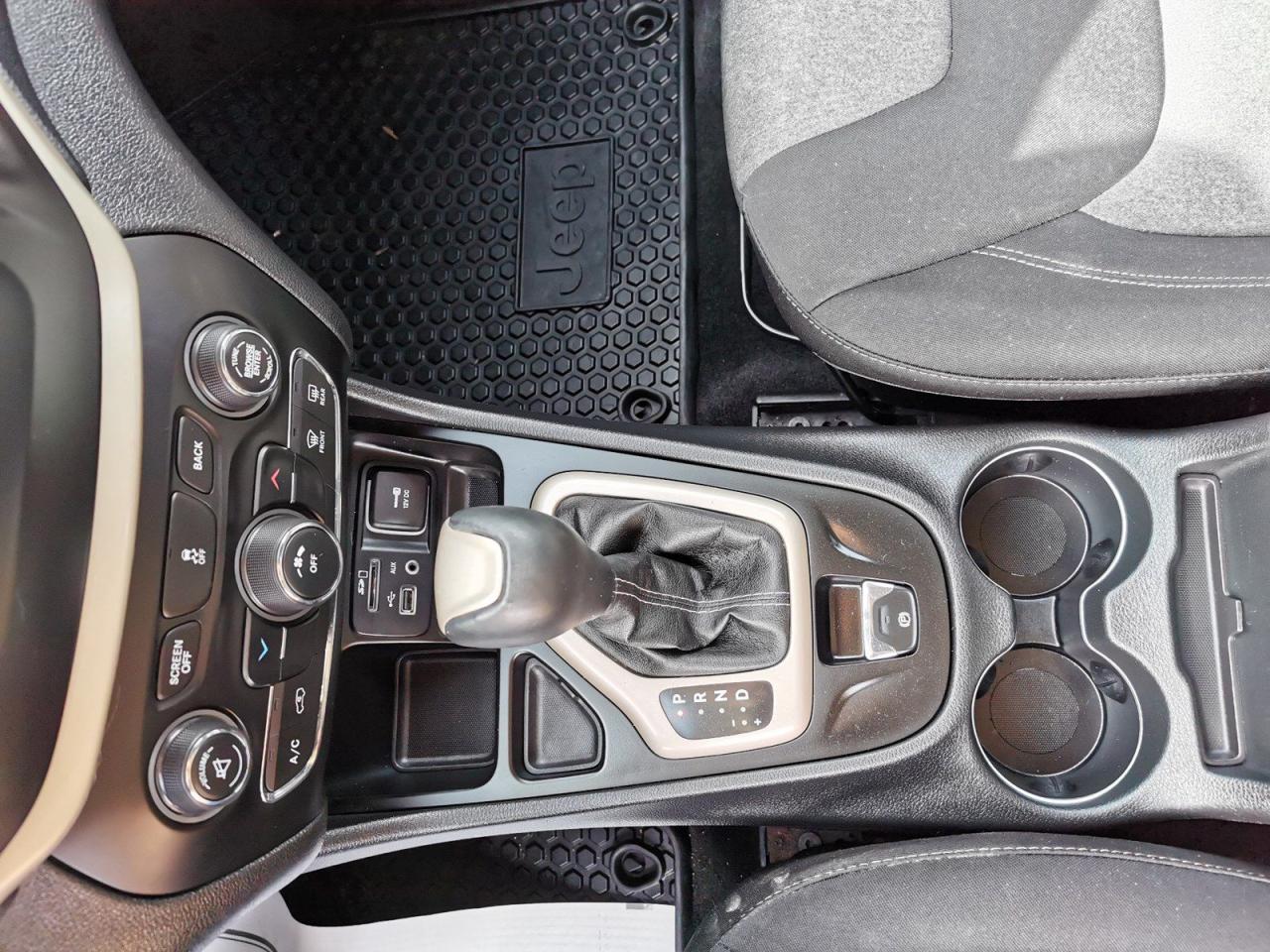 2014 Jeep Cherokee Latitude - Photo #17