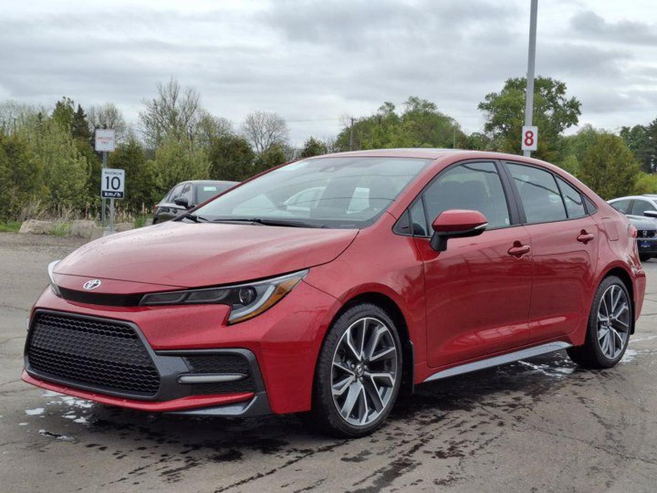 Used 2021 Toyota Corolla SE Upgrade | Sunroof | Adaptive Cruise | Apple CarPlay & Android Auto | Heated Steering | and More ! for sale in Guelph, ON