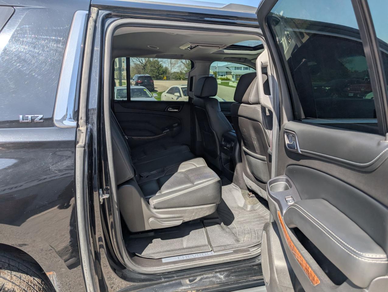2016 Chevrolet Suburban LTZ - Photo #18