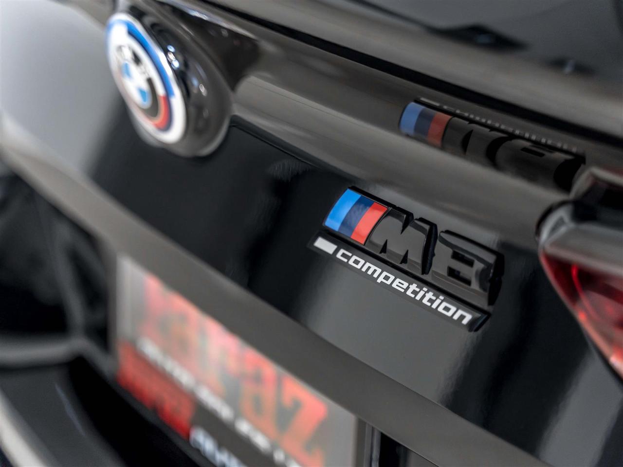 2023 BMW M8 COMPETITION|CONVERTIBLE|M CARBON BUCKETS|PREMIUM PKG|B&W SOUND Photo