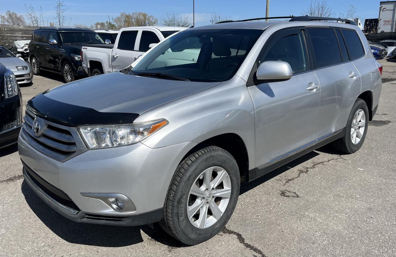 Used 2011 Toyota Highlander 4wd V6 for sale in Brampton, ON