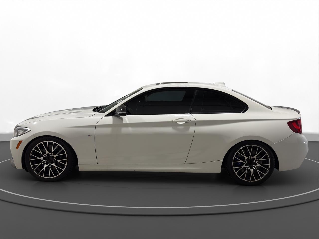 2015 BMW 2-Series M235i xDrive - Photo #4