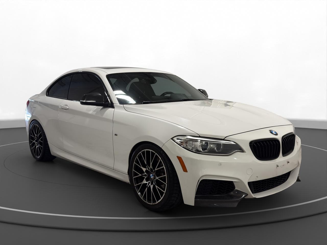 2015 BMW 2-Series M235i xDrive - Photo #3
