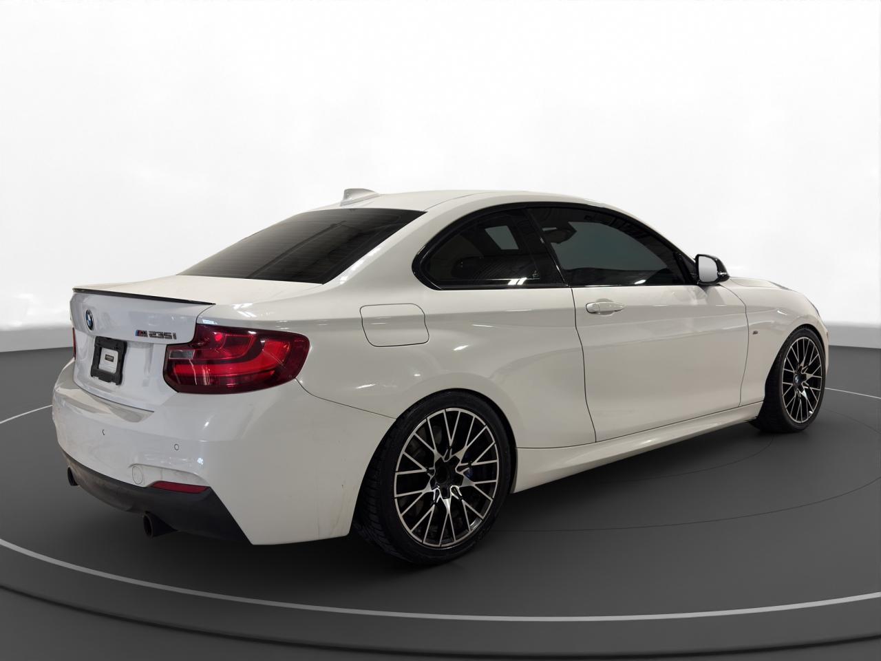 2015 BMW 2-Series M235i xDrive - Photo #6