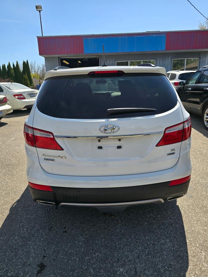 2015 Hyundai Santa Fe XL LIMITED - Photo #5