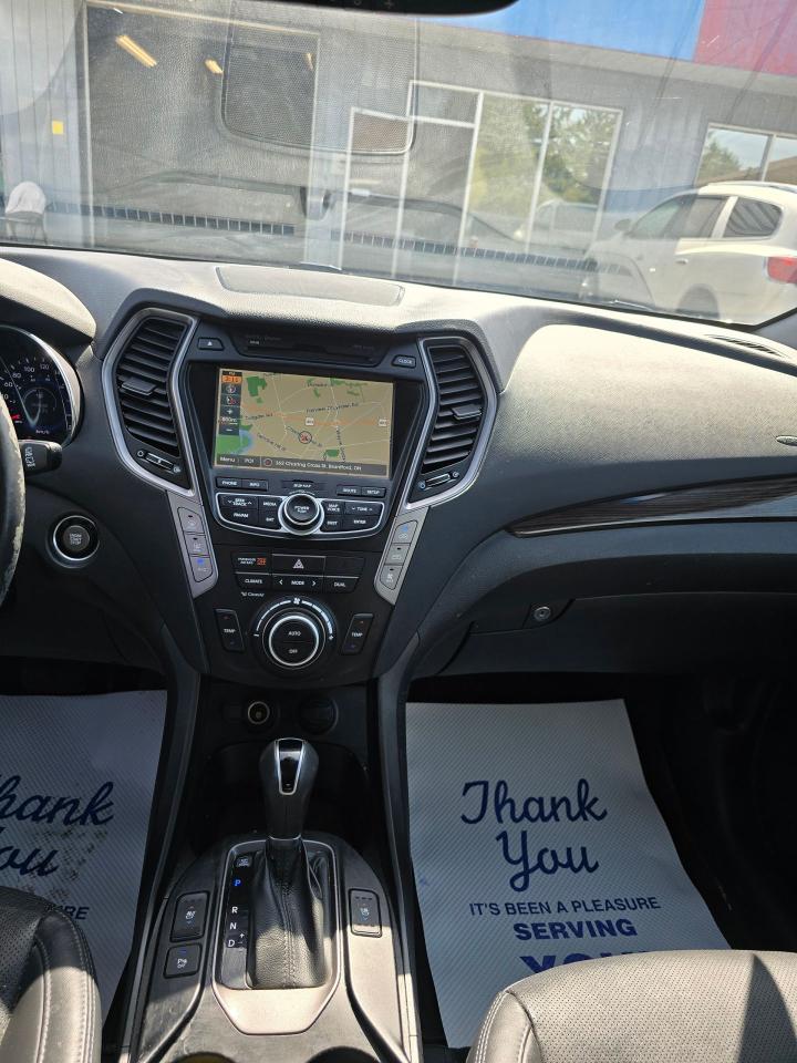 2015 Hyundai Santa Fe XL LIMITED - Photo #9