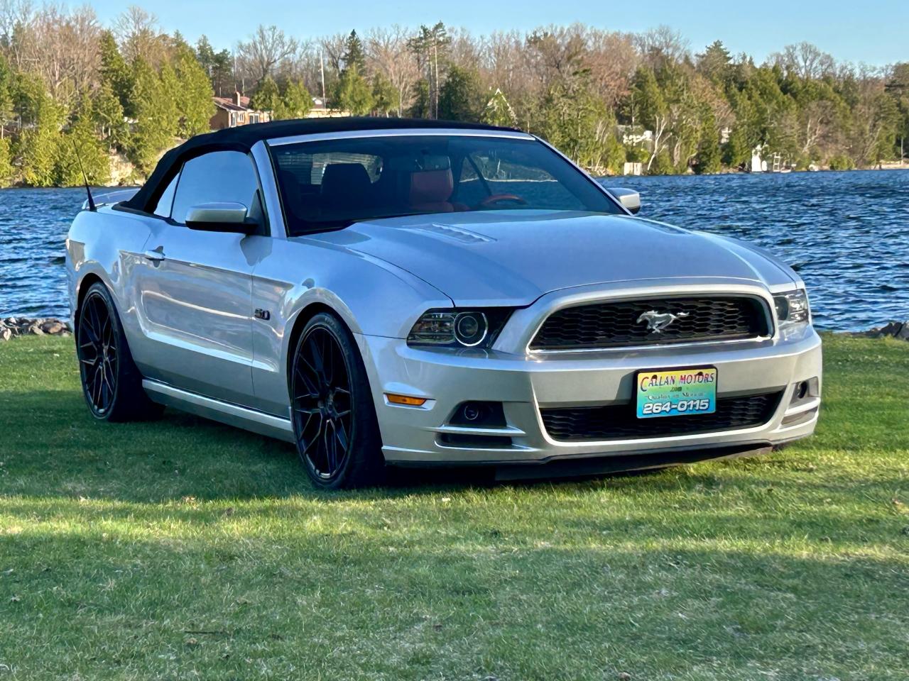 2013 Ford Mustang 2dr Conv GT, Only 69700 km - Photo #11