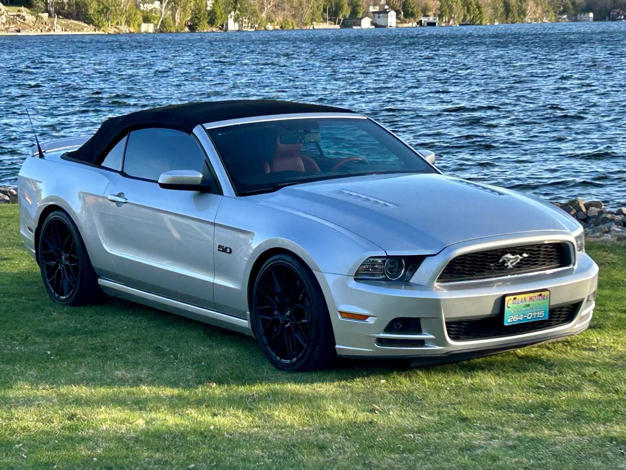 2013 Ford Mustang 2dr Conv GT, Only 69700 km - Photo #12