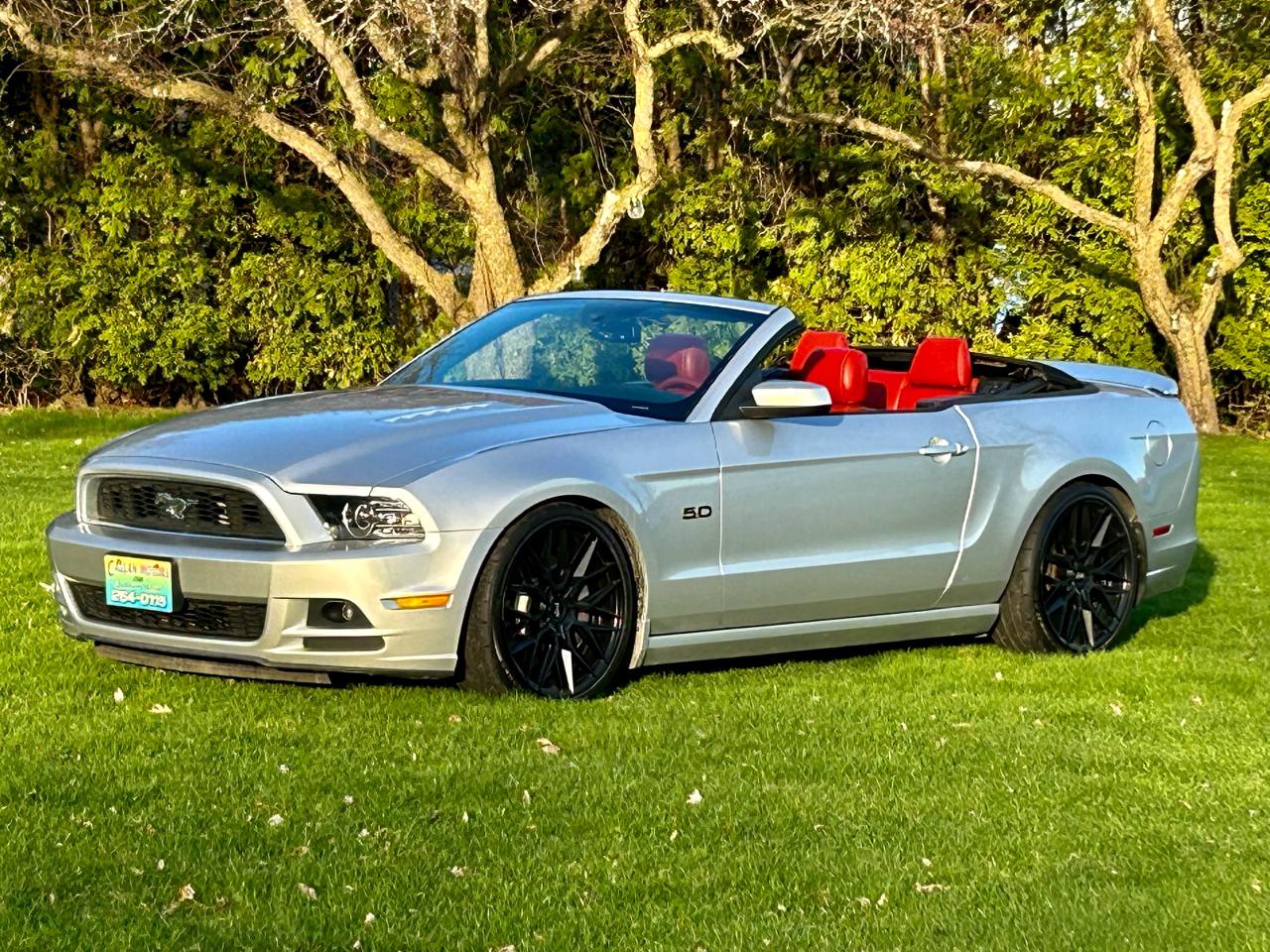 2013 Ford Mustang 2dr Conv GT, Only 69700 km - Photo #30